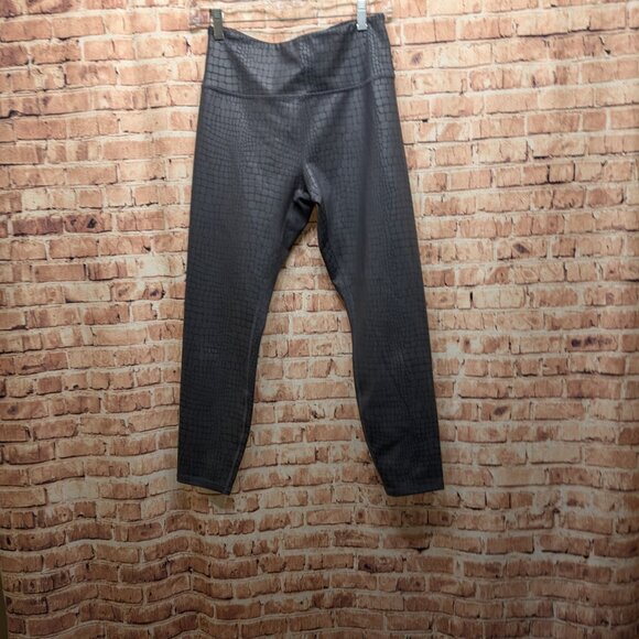 Gray Marika Textured Leggings Size Med - Picture 3 of 11